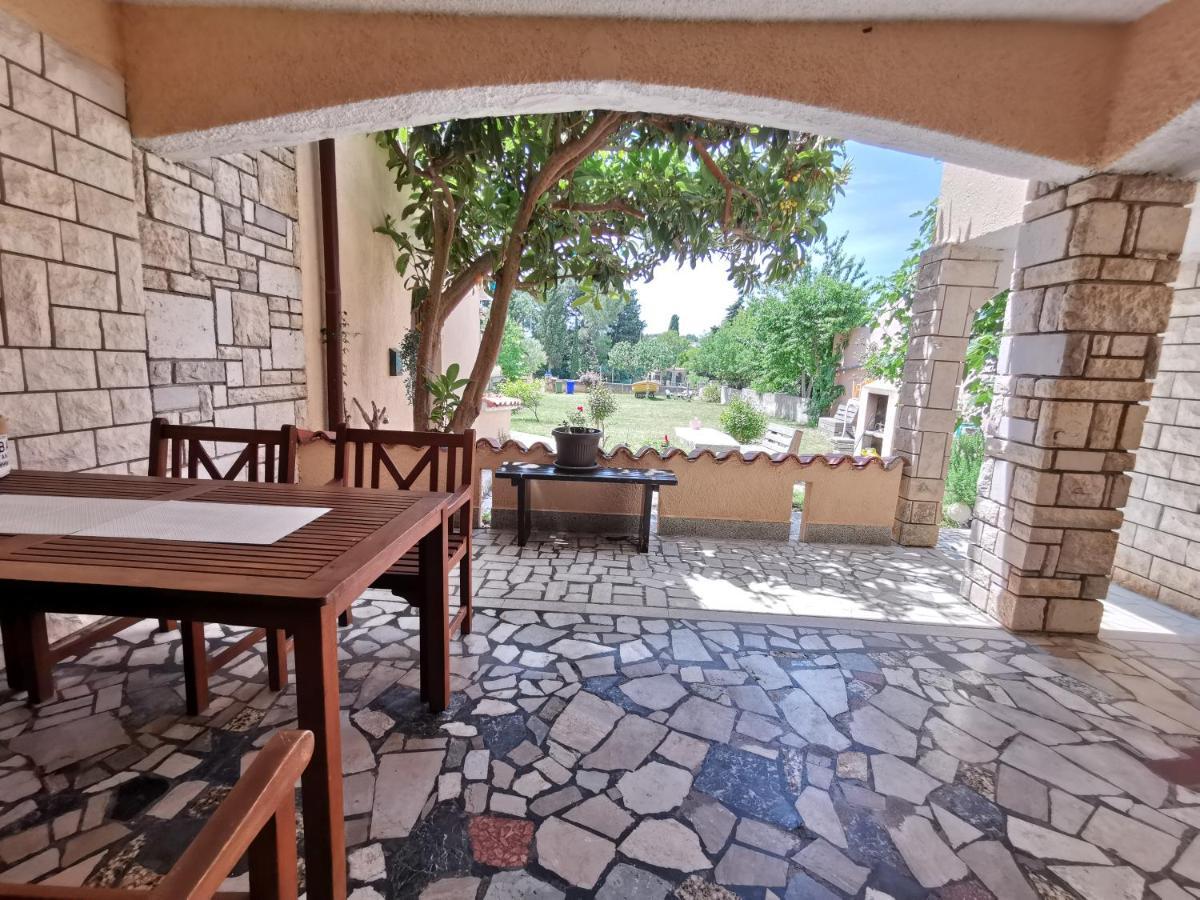 מדולין Apartmani Koin מראה חיצוני תמונה