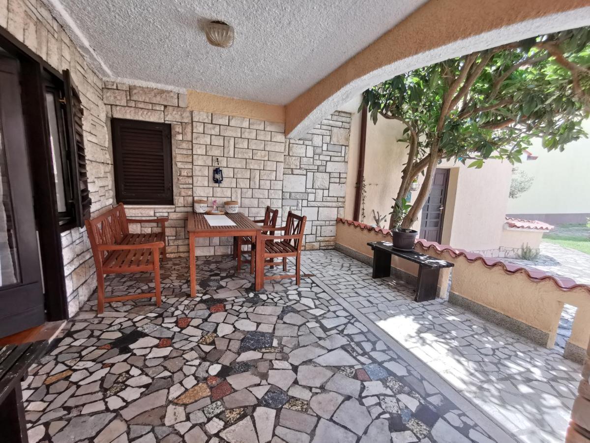 מדולין Apartmani Koin מראה חיצוני תמונה