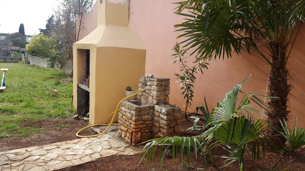 מדולין Apartmani Koin מראה חיצוני תמונה