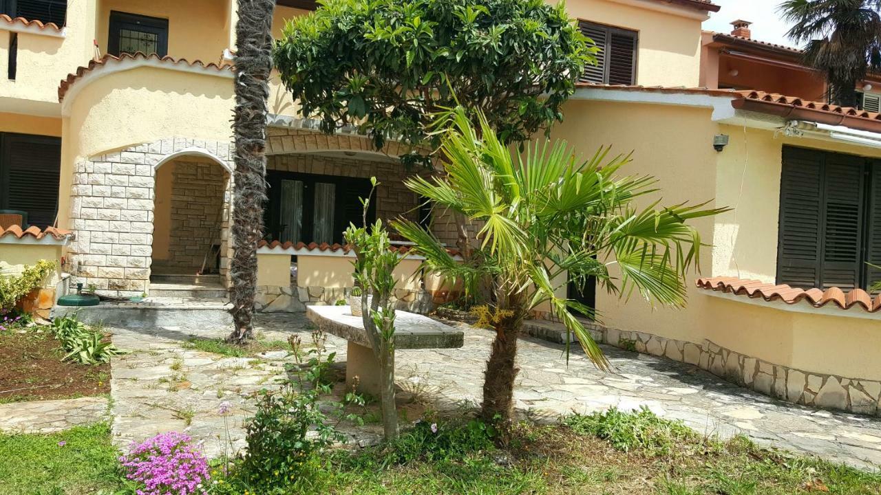 מדולין Apartmani Koin מראה חיצוני תמונה
